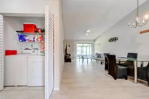 2904 Squire Oak Ct, Saint Cloud, FL 34769 - Photo 14
