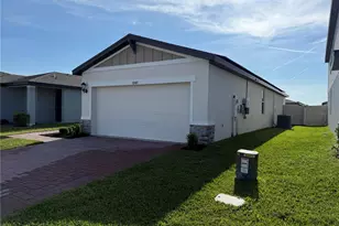 5949 Catamaran, Haines City, FL 33844 - Photo 2