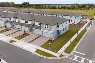 4272 Ranch House Rd, Saint Cloud, FL 34772 - Photo 4