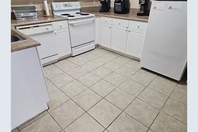 8815 Grand Palms Circle #B, Kissimmee, FL 34747 - Photo 6