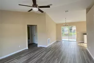 1836 NW 21st Ct, Ocala, FL 34475 - Photo 2