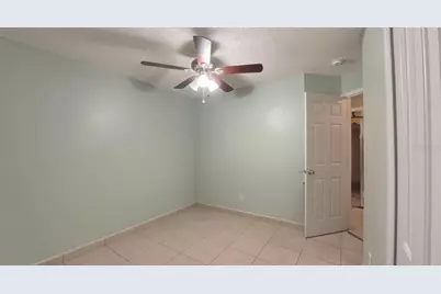 2340 Harbor Town Drive, Kissimmee, FL 34744 - Photo 18