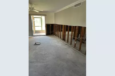 200 Country Club Drive #1007, Largo, FL 33771 - Photo 6