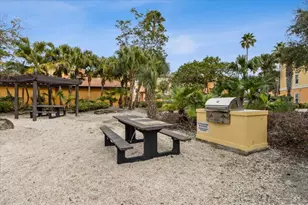 5479 Vineland Rd, Orlando, FL 32811 - Photo 32