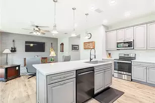 1272 Bonita Canyon Dr, Poinciana, FL 34759 - Photo 10