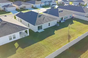 1931 Rosewood Cir, Lakeland, FL 33810 - Photo 4