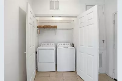 8302 Portofino Drive #105, Davenport, FL 33896 - Photo 10