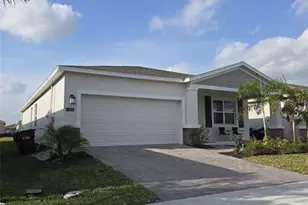 1904 Flourish Ave, Kissimmee, FL 34744 - Photo 2