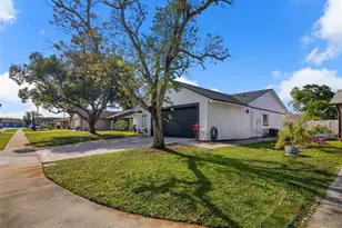 11420 Taurus Ct, Orlando, FL 32837 - Photo 2