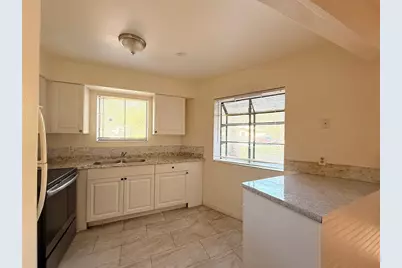 1708 Foxhall Circle, Kissimmee, FL 34741 - Photo 10