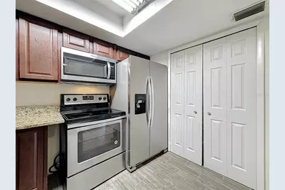 22 Windtree Lane #203, Winter Garden, FL 34787 - Photo 12