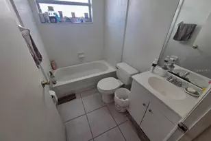 299 Indian Point Cir, Kissimmee, FL 34746 - Photo 18