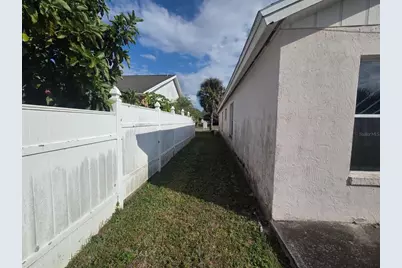 299 Indian Point Circle, Kissimmee, FL 34746 - Photo 20