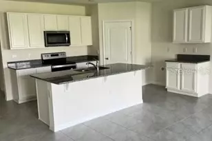 2016 Carnostie Rd, Winter Haven, FL 33884 - Photo 2