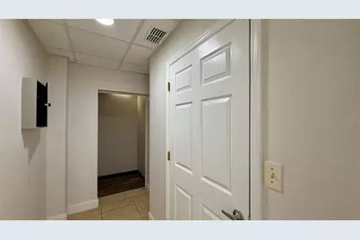 711 W Amelia Street #Unit B, Orlando, FL 32805 - Photo 8