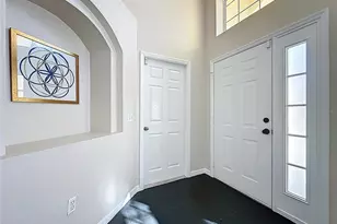 2810 Kokomo Loop, Haines City, FL 33844 - Photo 4