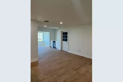 6346 Bennett Court, Saint Cloud, FL 34771 - Photo 10