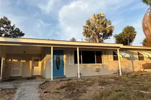 719 Hillside Ave, Lake Wales, FL 33853 - Photo 2