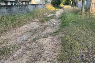 719 Hillside Ave, Lake Wales, FL 33853 - Photo 12