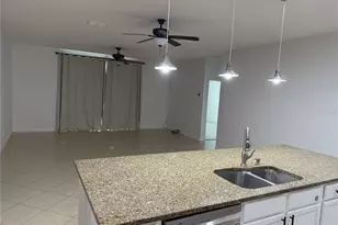 3608 Cape Ct, Saint Cloud, FL 34772 - Photo 8