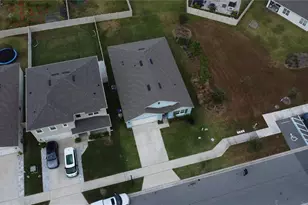 5653 Winona Dr, Saint Cloud, FL 34771 - Photo 4