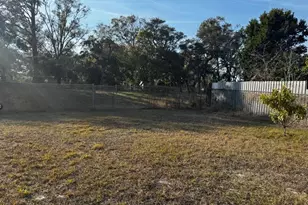 3265 Conine Dr W, Winter Haven, FL 33881 - Photo 4