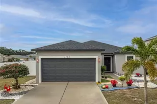 1125 Brenton Manor Dr, Winter Haven, FL 33881 - Photo 2