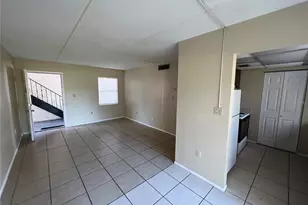 1916 Honour Rd, Orlando, FL 32839 - Photo 8