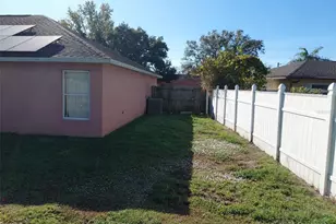 656 Deauville Ct, Kissimmee, FL 34758 - Photo 4