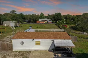 170 Autumn Ct, Saint Cloud, FL 34771 - Photo 2