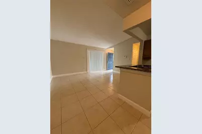 3831 Bowline Circle #204, Kissimmee, FL 34741 - Photo 4