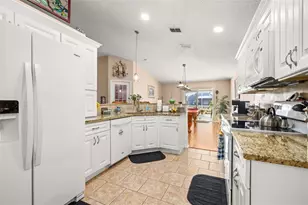 105 Cardiff Ave, Davenport, FL 33897 - Photo 16