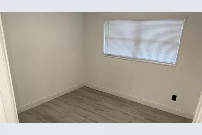 1014 N Solandra Drive, Orlando, FL 32807 - Photo 12