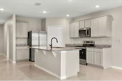 5246 Mahogany Drive, Mount Dora, FL 32757 - Photo 2