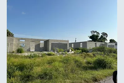 22120 Mamaroneck Avenue, Port Charlotte, FL 33952 - Photo 2