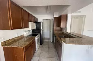 1027 S Hiawassee Rd, Orlando, FL 32835 - Photo 4