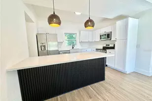 1301 Malone Dr, Orlando, FL 32810 - Photo 6