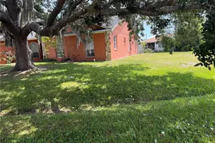 925 Derbyshire Dr, Kissimmee, FL 34758 - Photo 2