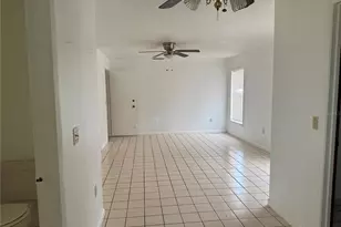 925 Derbyshire Dr, Kissimmee, FL 34758 - Photo 12