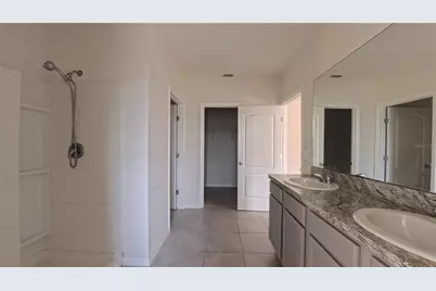 246 Meadowbrook Boulevard, Winter Haven, FL 33881 - Photo 12