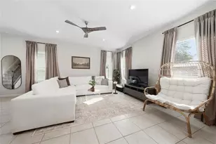 2992 Slough Creek Dr, Kissimmee, FL 34744 - Photo 4