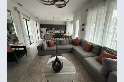 304 Villa Domani Ct, Davenport, FL 33896 - Photo 12