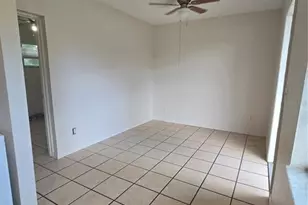 2150 Barbara Dr, Saint Cloud, FL 34771 - Photo 12