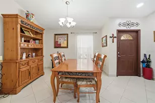 8300 NW 193rd Ln, Hialeah, FL 33015 - Photo 12