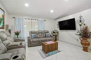 8300 NW 193rd Ln, Hialeah, FL 33015 - Photo 8