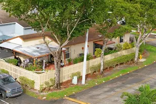 8300 NW 193rd Ln, Hialeah, FL 33015 - Photo 36