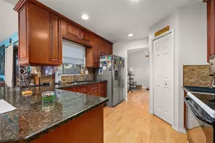 8619 White Rose Dr, Orlando, FL 32818 - Photo 10