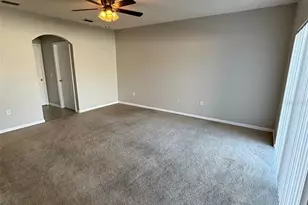 423 Gannet Ct, Poinciana, FL 34759 - Photo 4