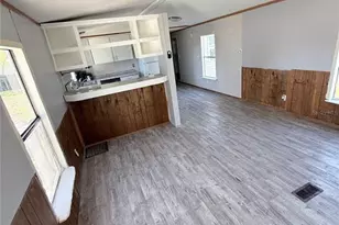 2534 Shiner Dr, Lake Wales, FL 33898 - Photo 6