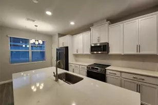 615 Pothos St, Apopka, FL 32703 - Photo 4